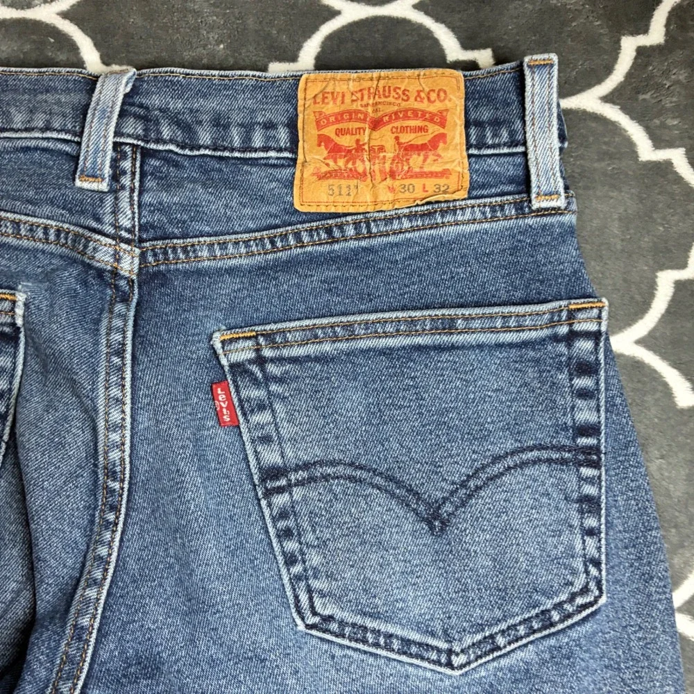 Levis 511 Slim Fit Jeans Mens 28x30 Two Tone Blue Denim Contrast Side Stripe